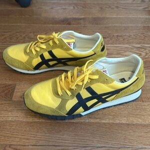 Excellent Condition “Made in Japan” Onitsuka Tigers - Men’s Size US 10/EU 44!!